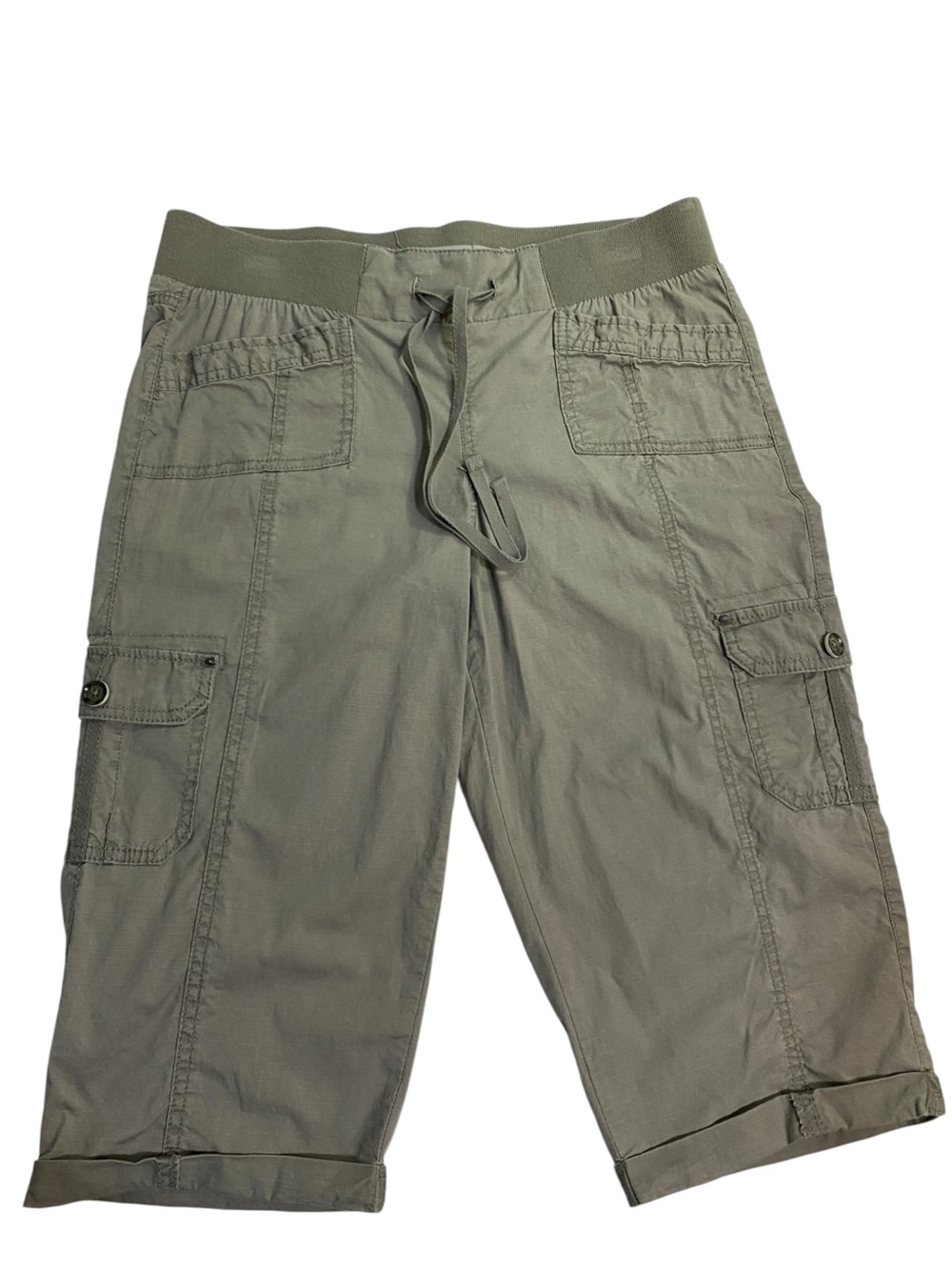 one 5 one Women's Olive Cargo Shorts Size Medium